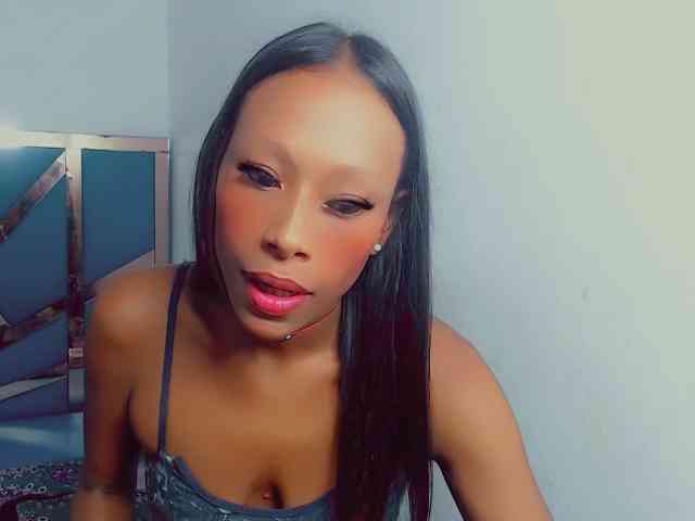 bitch-naughty webcam