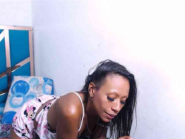 bitch-naughty webcam