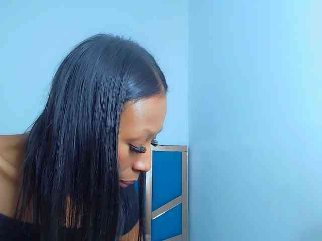 bitch-naughty webcam