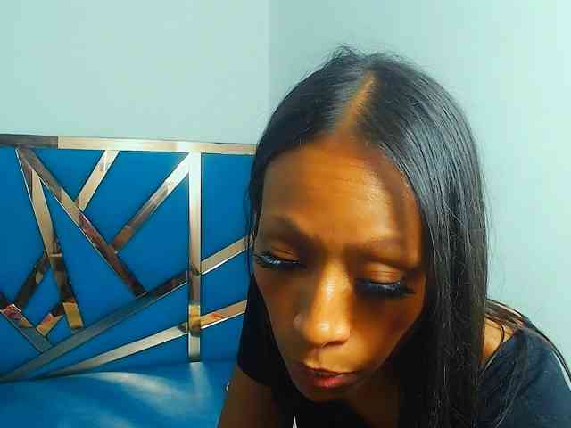 bitch-naughty webcam