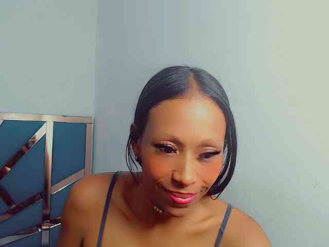 bitch-naughty webcam