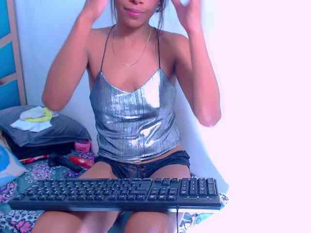 bitch-naughty webcam