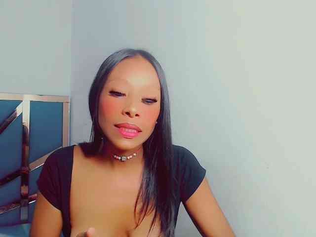 bitch-naughty webcam