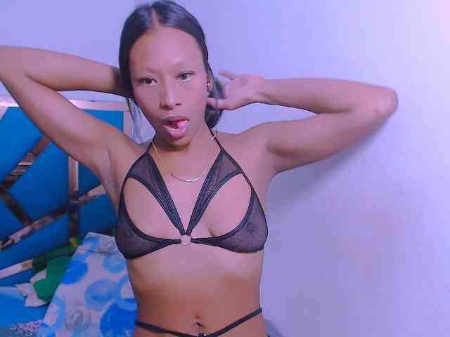 bitch-naughty webcam