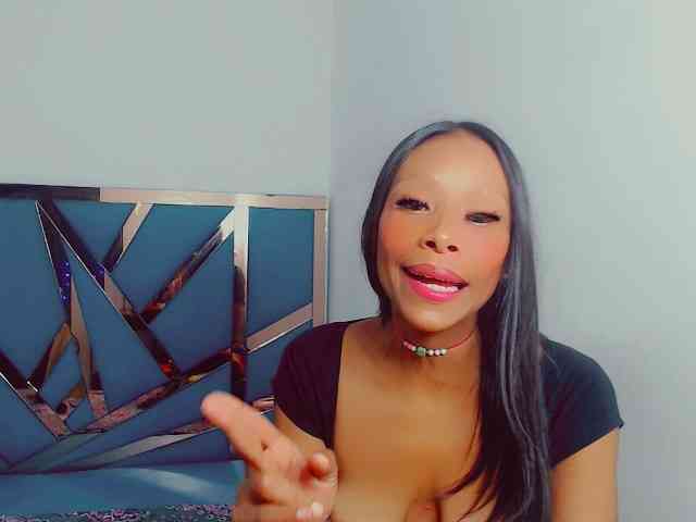 bitch-naughty webcam