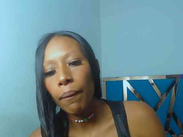 bitch-naughty webcam