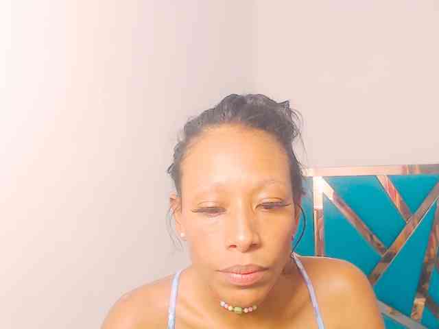 bitch-naughty webcam