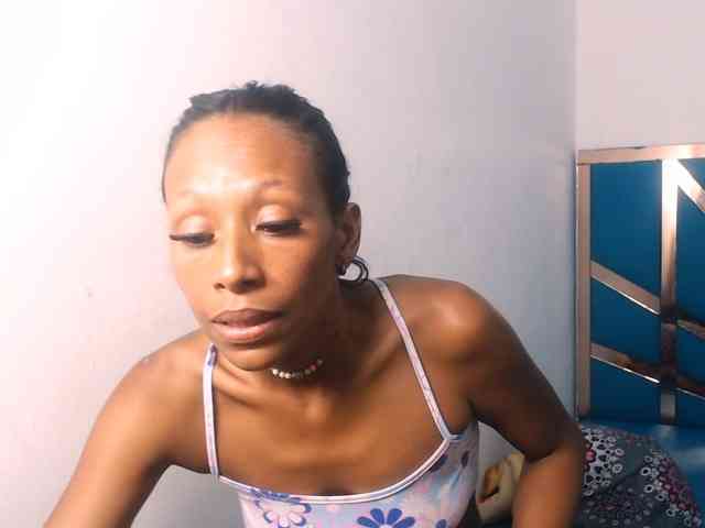 bitch-naughty webcam