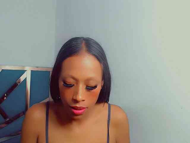 bitch-naughty webcam