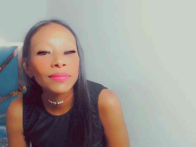 bitch-naughty webcam