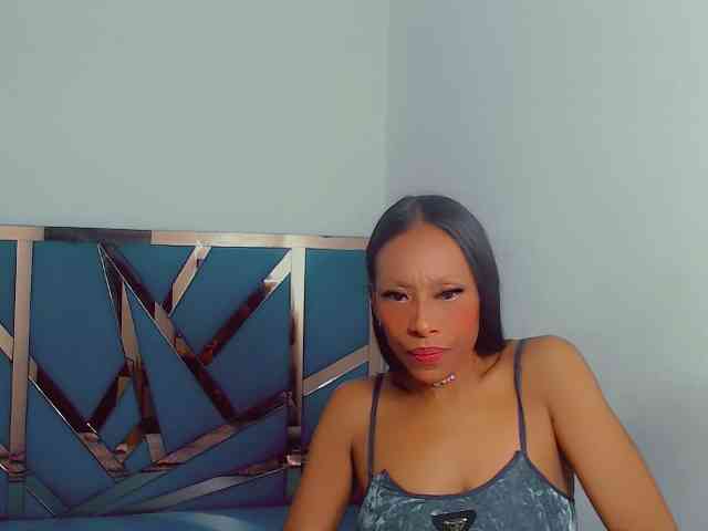 bitch-naughty webcam