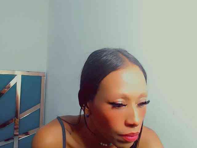 bitch-naughty webcam