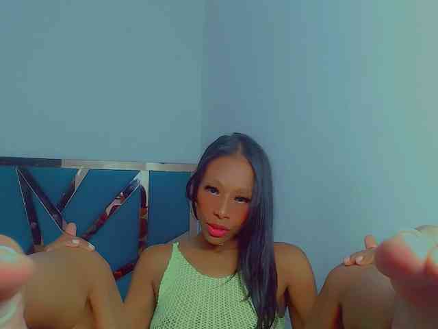 bitch-naughty webcam