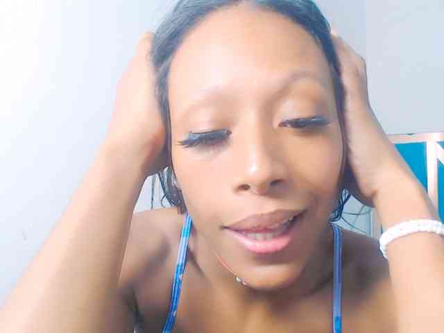 bitch-naughty webcam