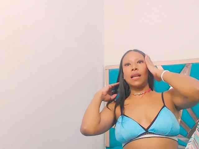 bitch-naughty webcam