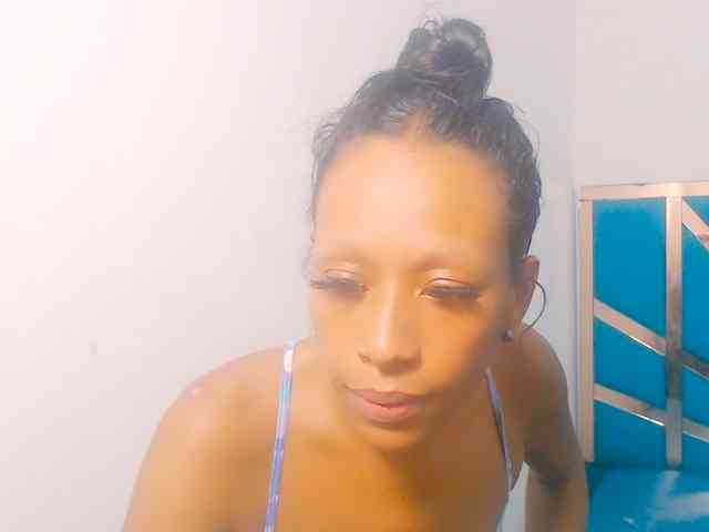 bitch-naughty webcam