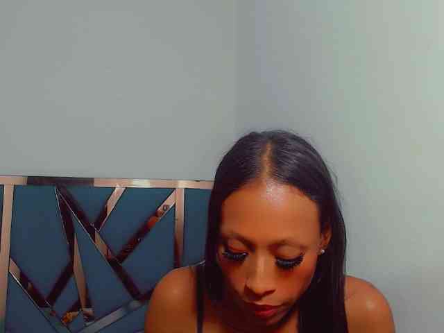 bitch-naughty webcam