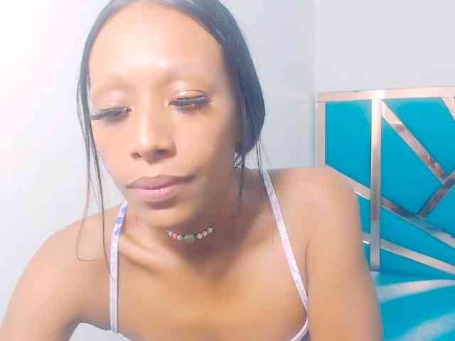 bitch-naughty webcam