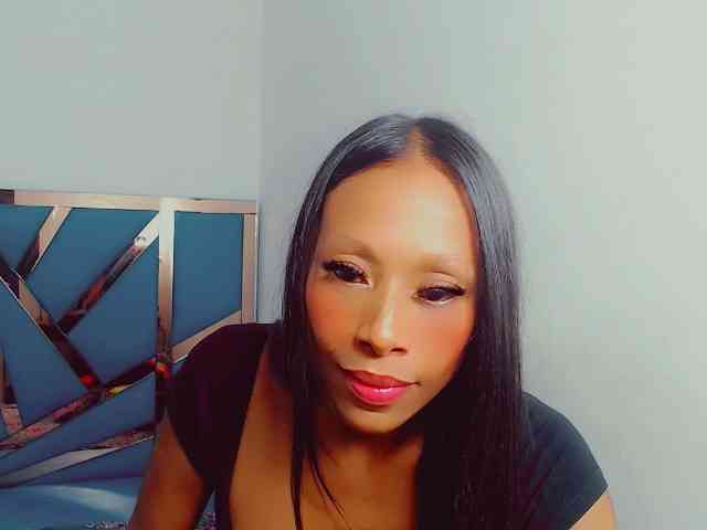 bitch-naughty webcam