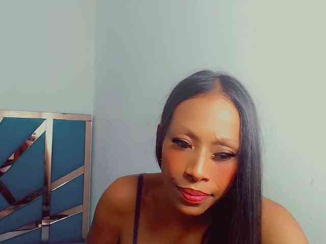 bitch-naughty webcam