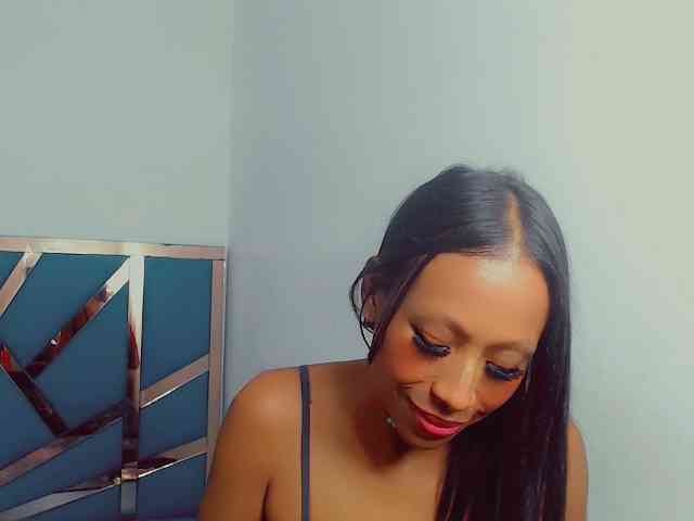 bitch-naughty webcam