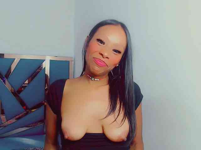 bitch-naughty webcam