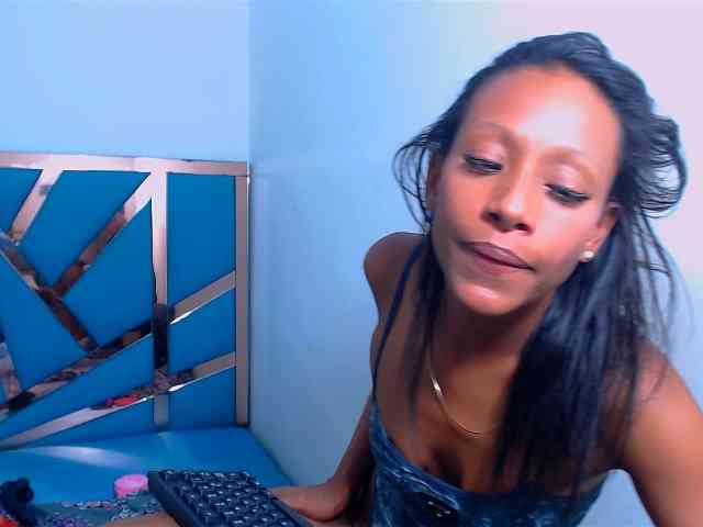 bitch-naughty webcam