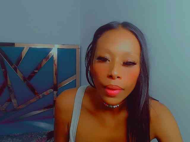 bitch-naughty webcam