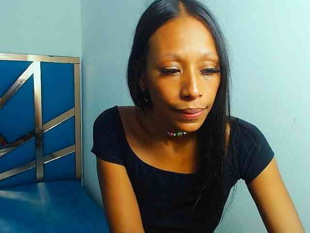 bitch-naughty webcam