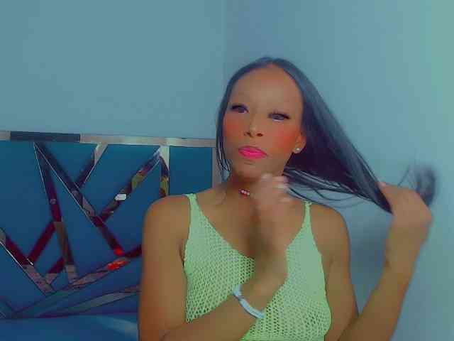 bitch-naughty webcam