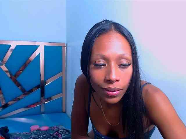 bitch-naughty webcam