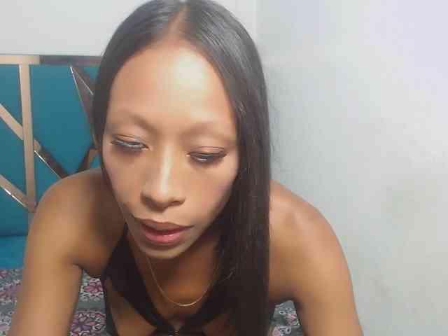 bitch-naughty webcam