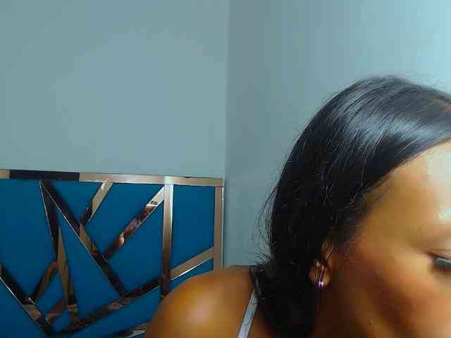 bitch-naughty webcam