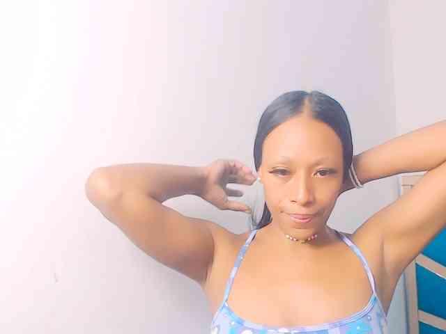 bitch-naughty webcam