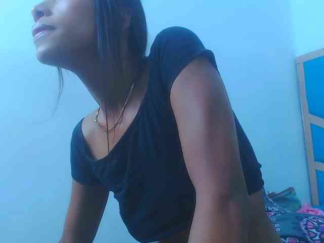 bitch-naughty webcam