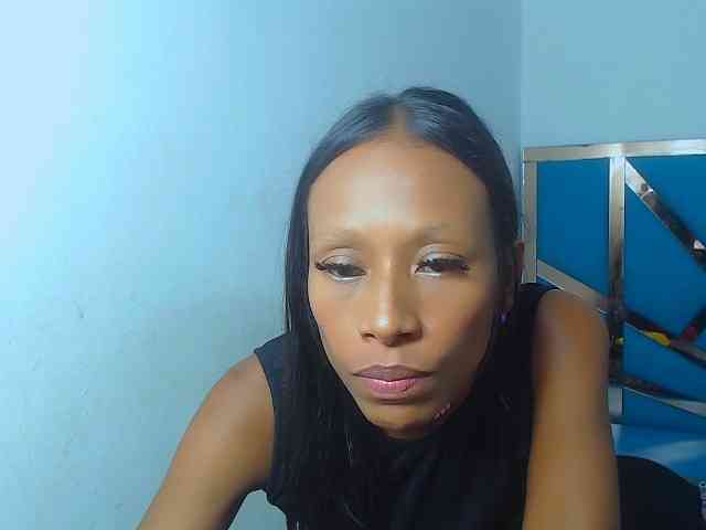 bitch-naughty webcam