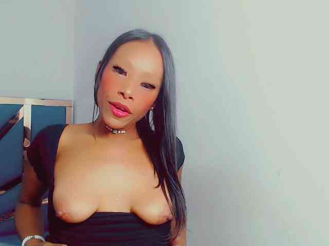 bitch-naughty webcam