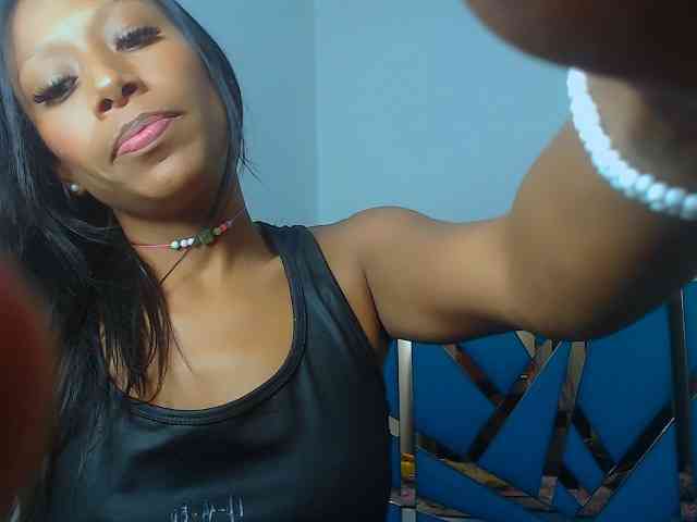 bitch-naughty webcam