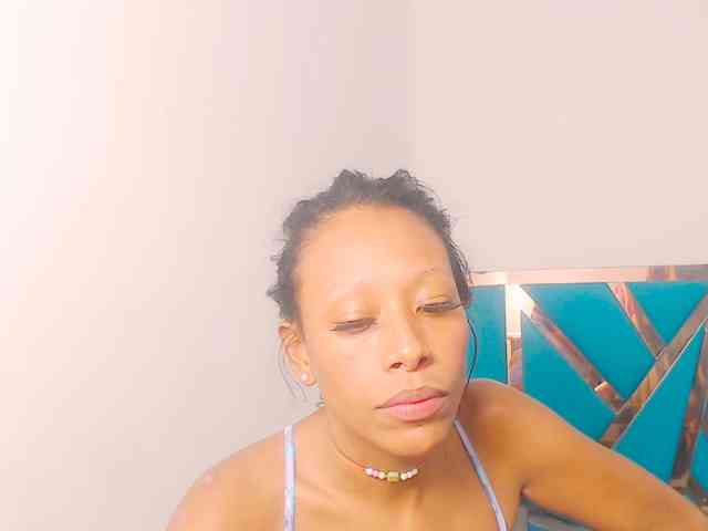 bitch-naughty webcam