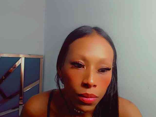 bitch-naughty webcam