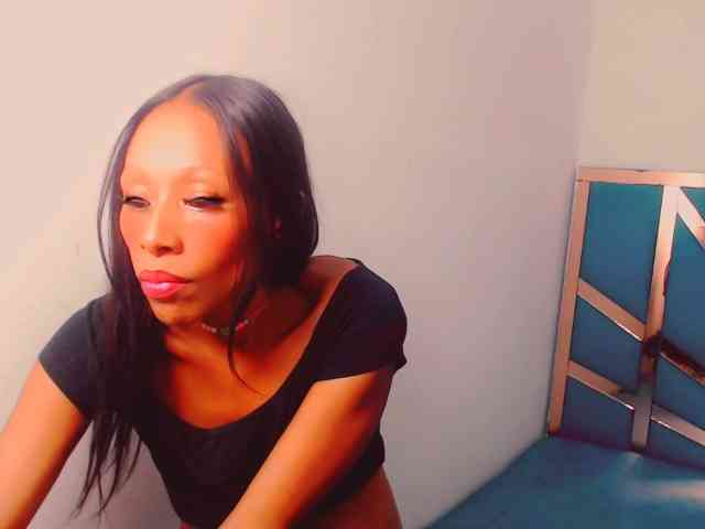 bitch-naughty webcam