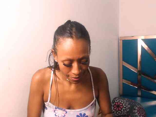 bitch-naughty webcam