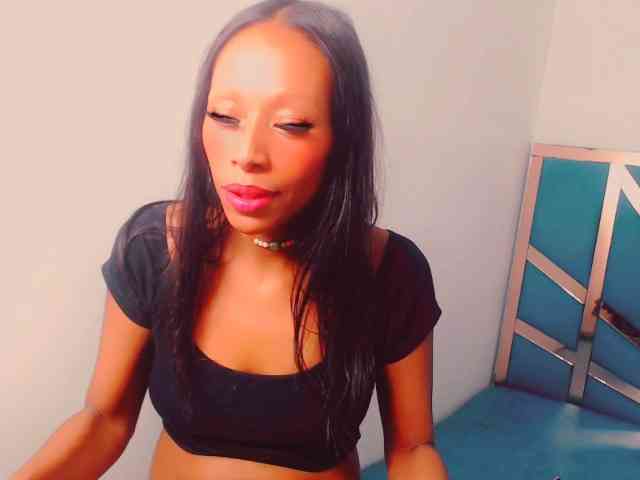 bitch-naughty webcam