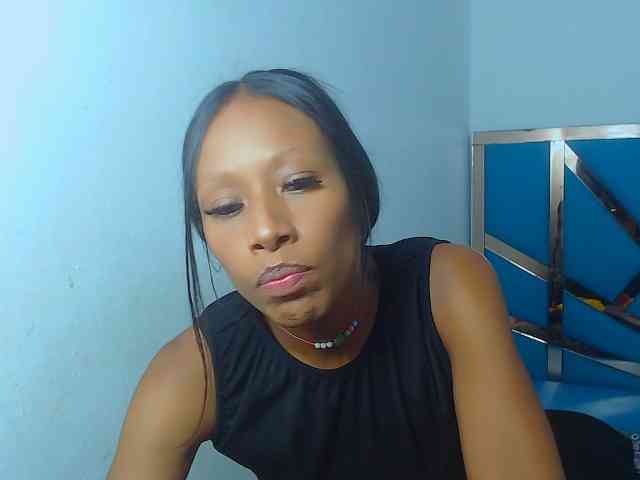 bitch-naughty webcam