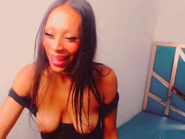 bitch-naughty webcam