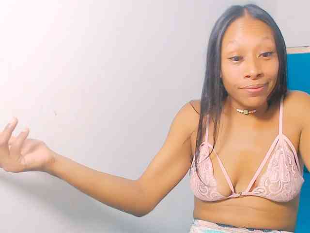 bitch-naughty webcam