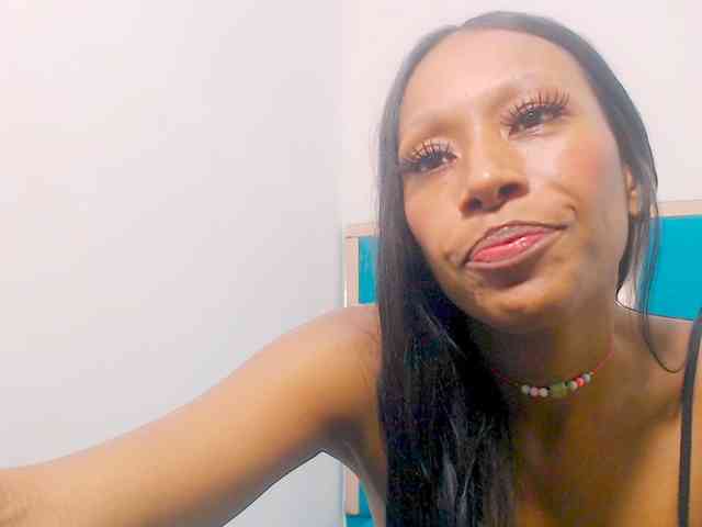 bitch-naughty webcam