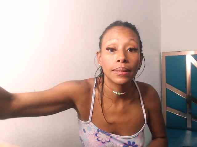 bitch-naughty webcam