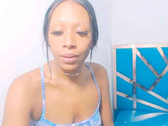 bitch-naughty webcam