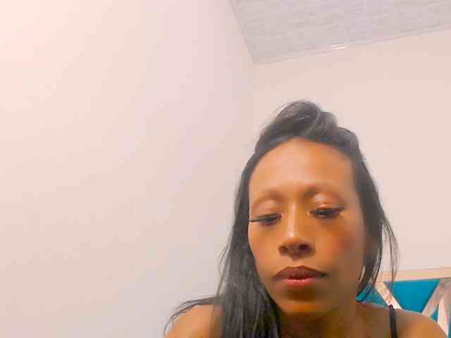 bitch-naughty webcam